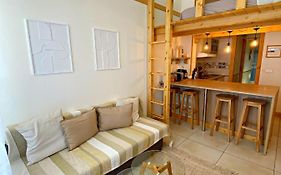 Proche De La Vieille Ville Et Des Plages, Et Parking Gratuit !