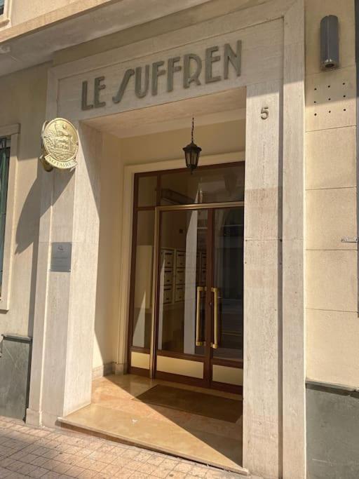 Proche De La Vieille Ville Et Des Plages, Et Parking Gratuit ! Antibes Esterno foto